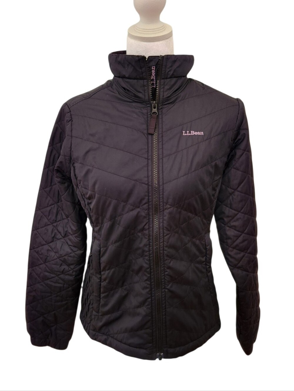 L.L. Bean Women XS Black Quilted Puffer Jacket Coat Fleece Lining Hiking Layers